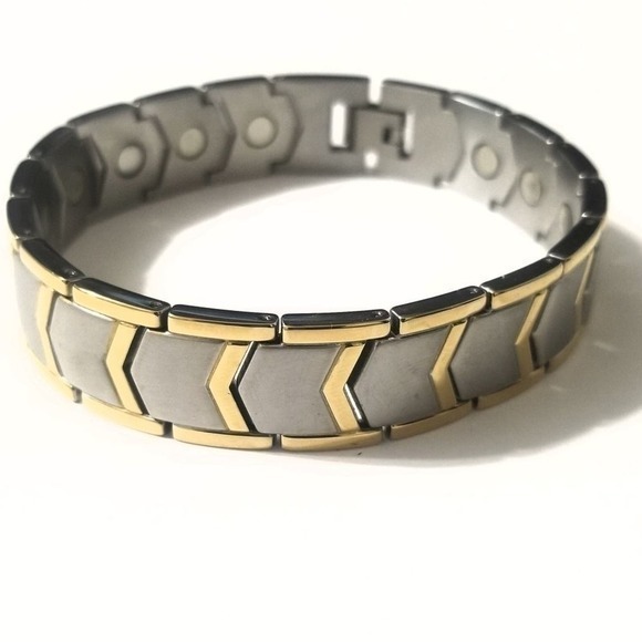 New stainless steel magnetic‎ bracelet 8.5